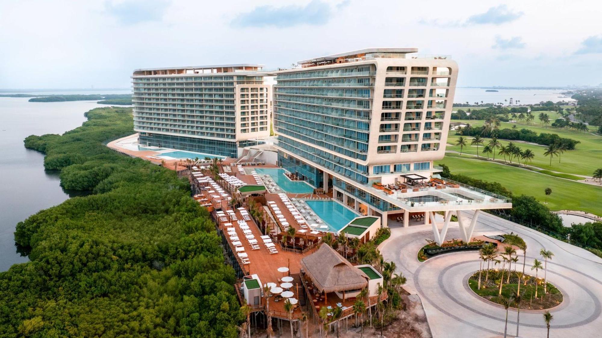 Hyatt Vivid Grand Island Cancun (Adults Only) מראה חיצוני תמונה